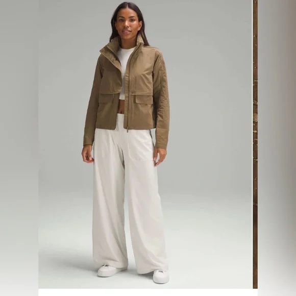 Lululemon Always Effortless Jacket
Artifact - Picture 7 of 14